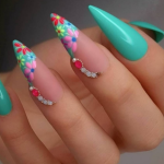 کاشت ناخن